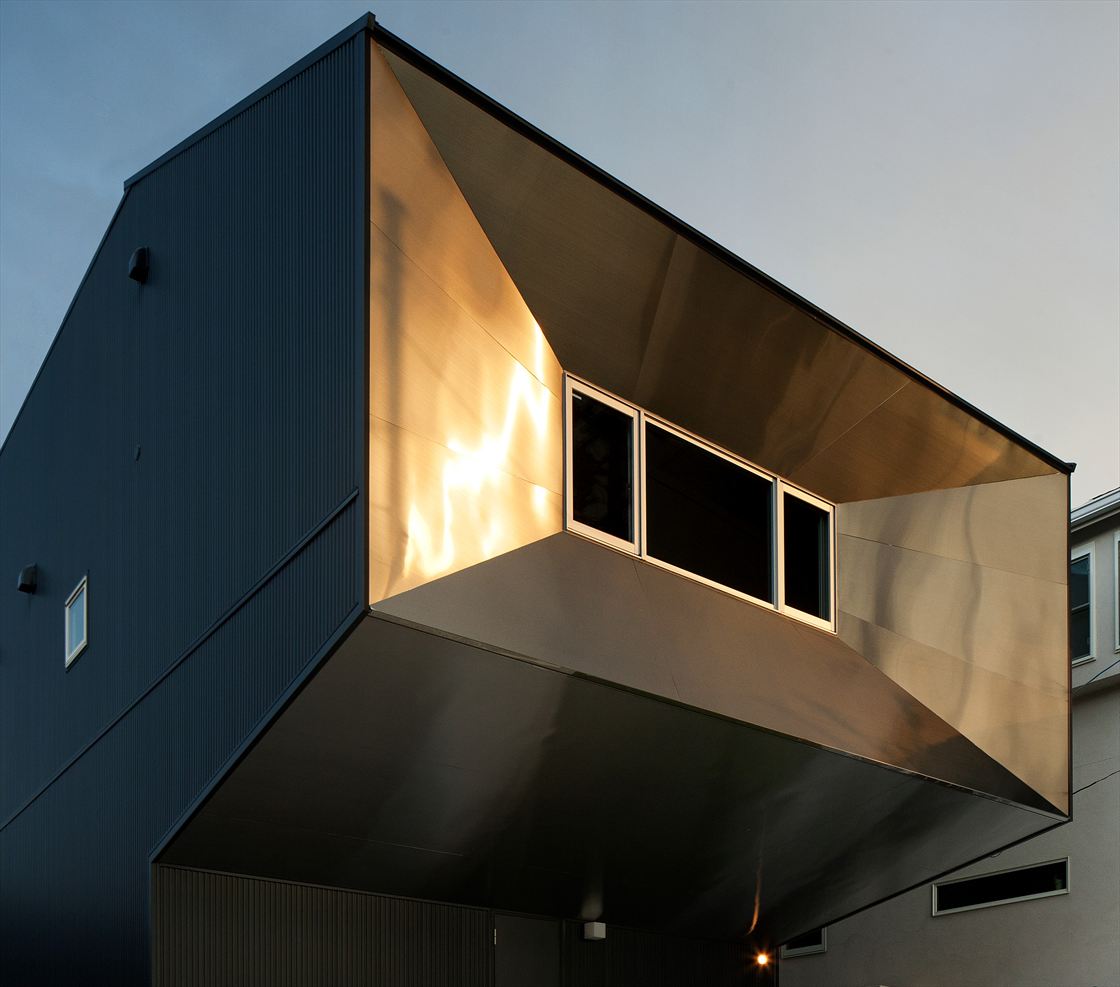 the-hansha-reflection-house-by-studio-sklim-gessato-gblog-1
