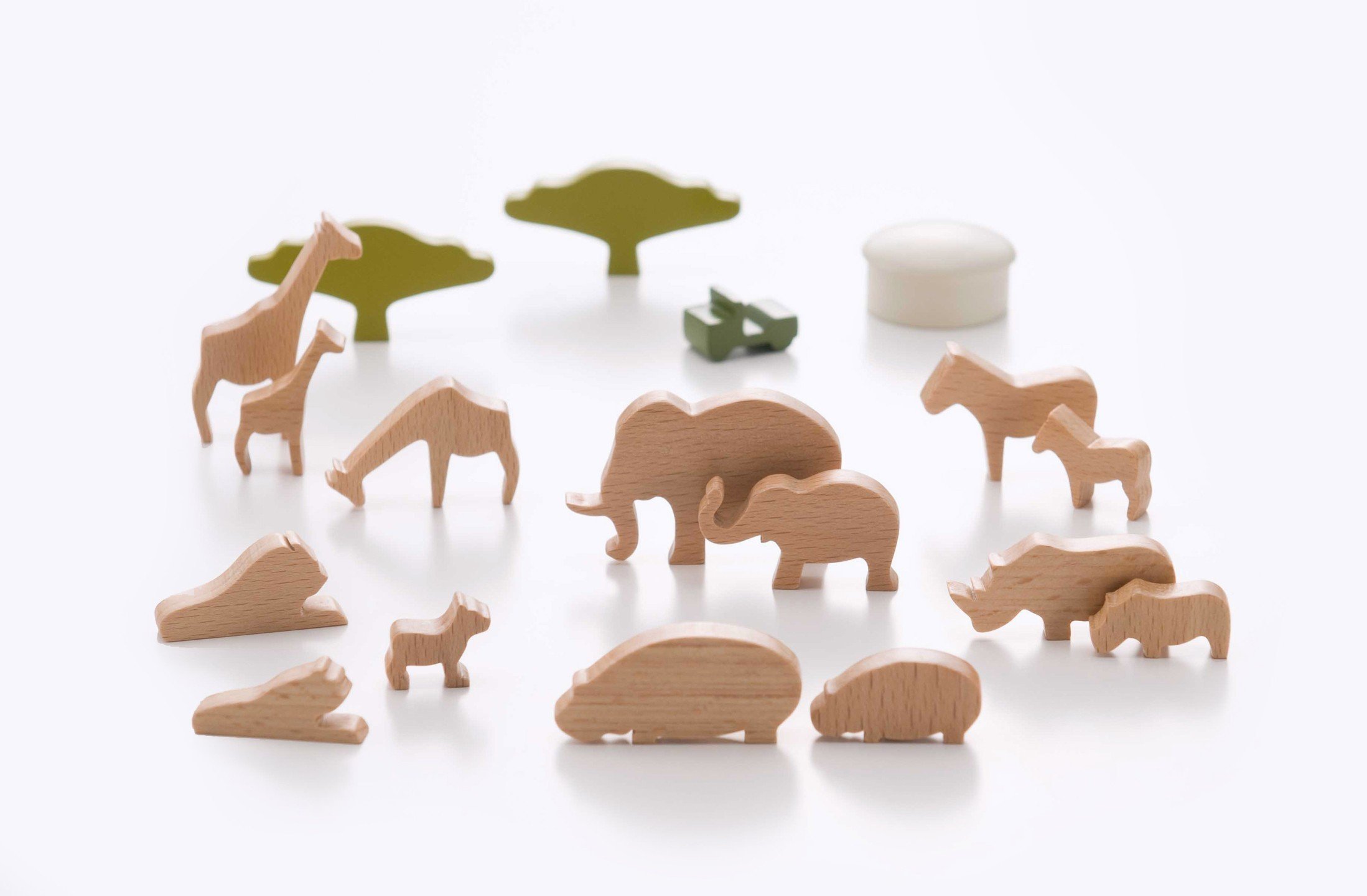city-in-a-bag-natural-wood-toys-industrial-facility-5