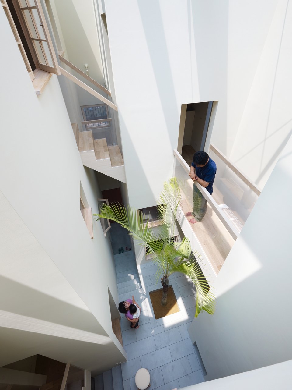 house-in-goido-by-fujiwarramuro-architects-7