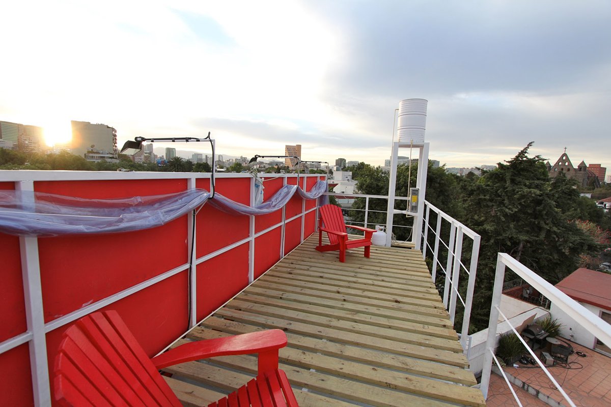 the-billboard-house-by-cecilia-beaven-julio-gomez-trevilla-6