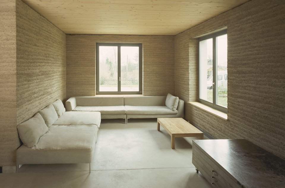 ihlow-house-barn-conversion-by-roswag-architekten-4