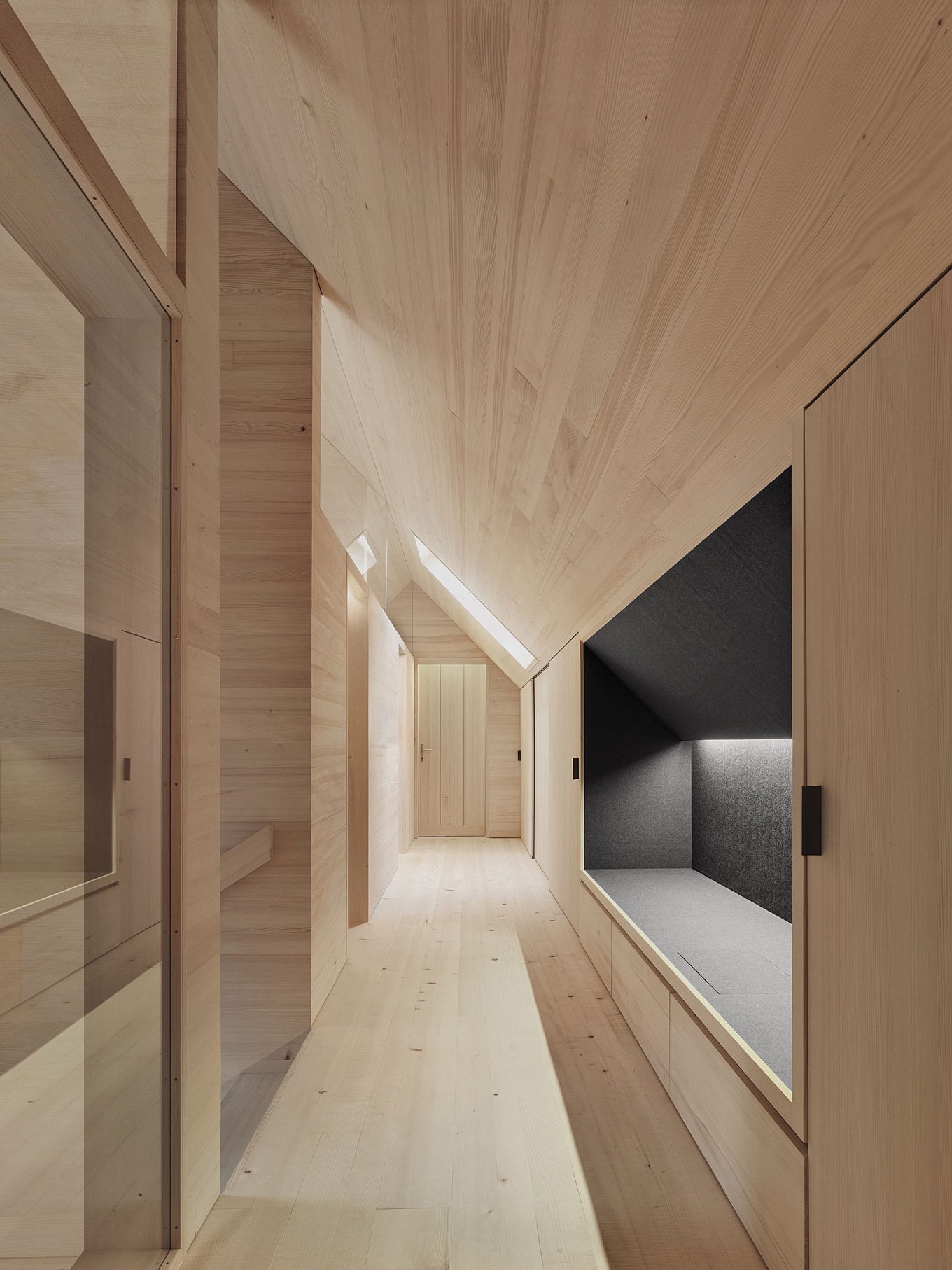 house-am-more-bernardo-bader-gessato-6