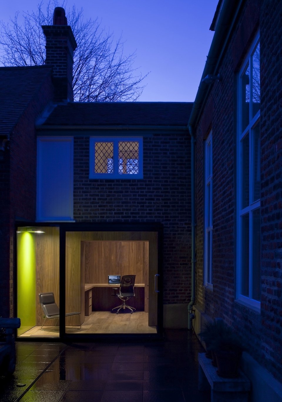 the-oaks-stable-conversion-barn-soup-architects-11