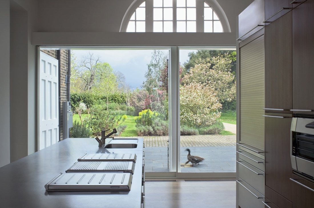 the-oaks-stable-conversion-barn-soup-architects-5