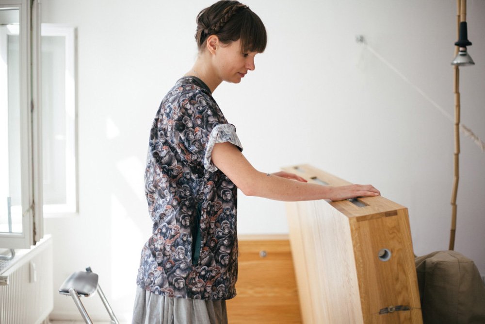 workbed-a-desk-that-transforms-into-a-bed-bless-mira-schroeder-3