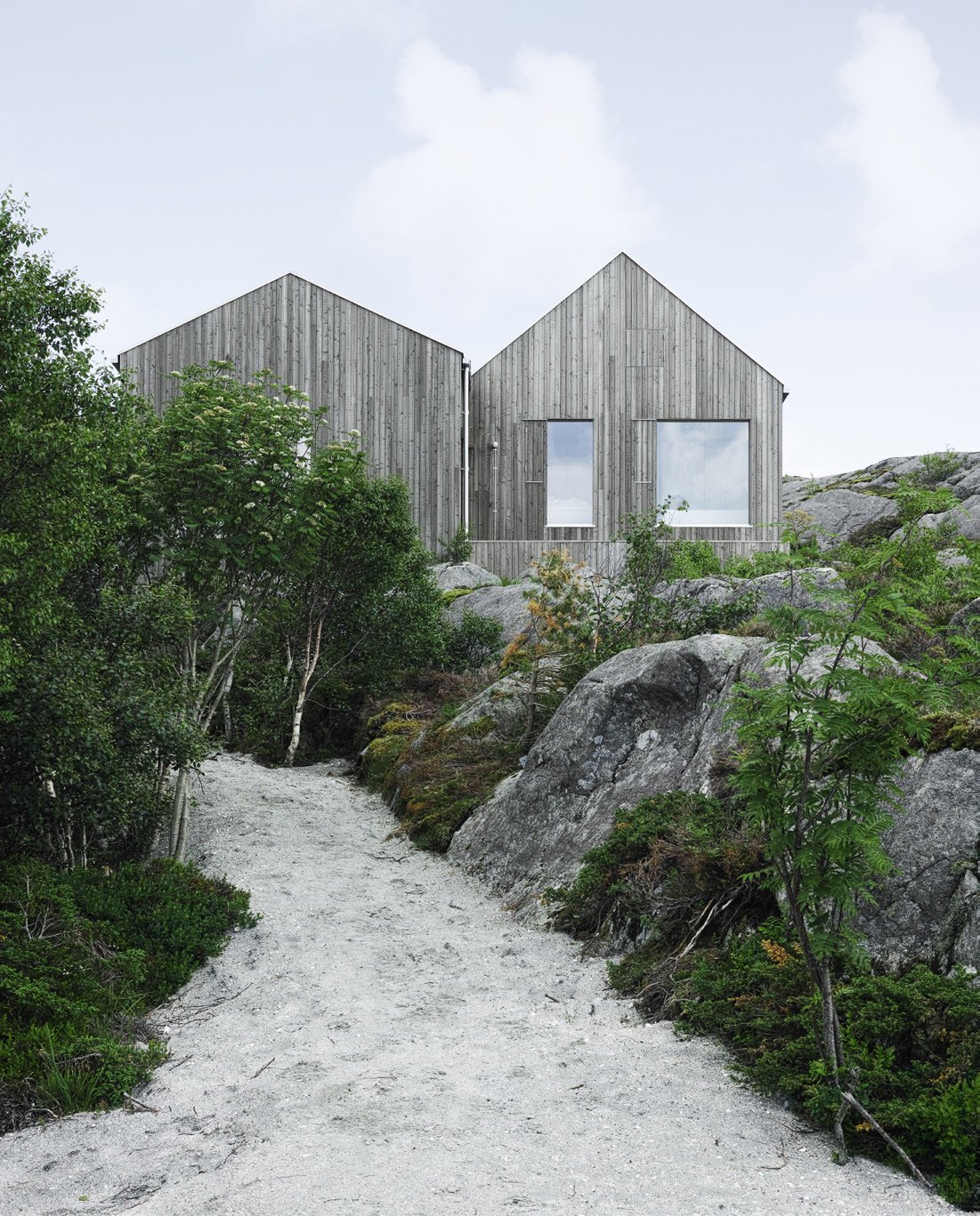 norse-summer-house-in-the-vega-archipelago-11a