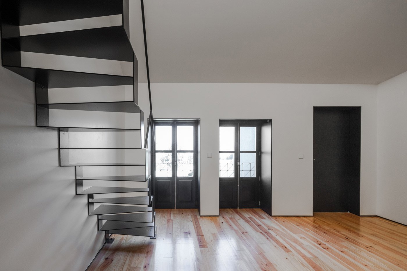 dm2-housing-reconstruction-in-porto-23