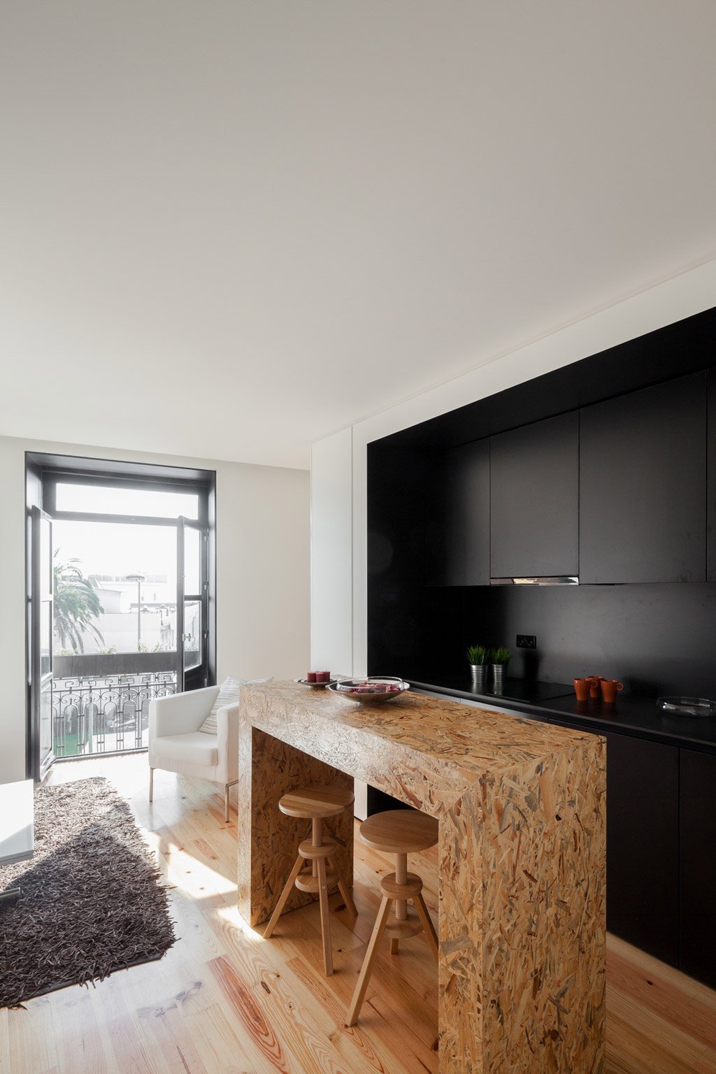 dm2-housing-reconstruction-in-porto-9