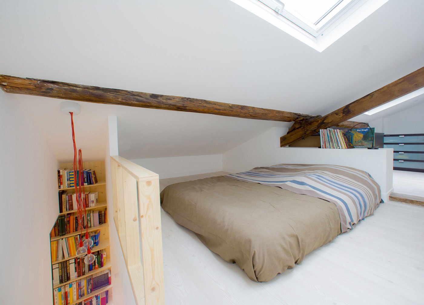 Small Paris Apartment with Attic Bedroom - Gessato