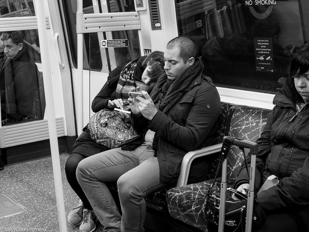 digital-age-the-death-of-conversation-documented-in-photos-11