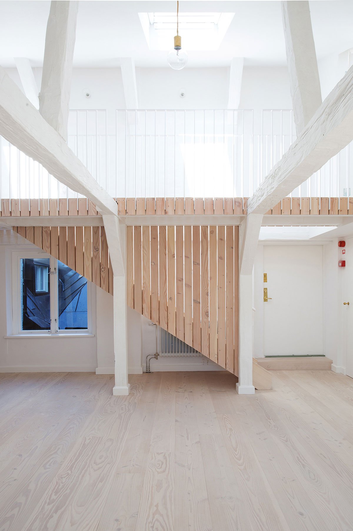 apartments-renovated-within-a-swedish-home-from-the-1720s-5