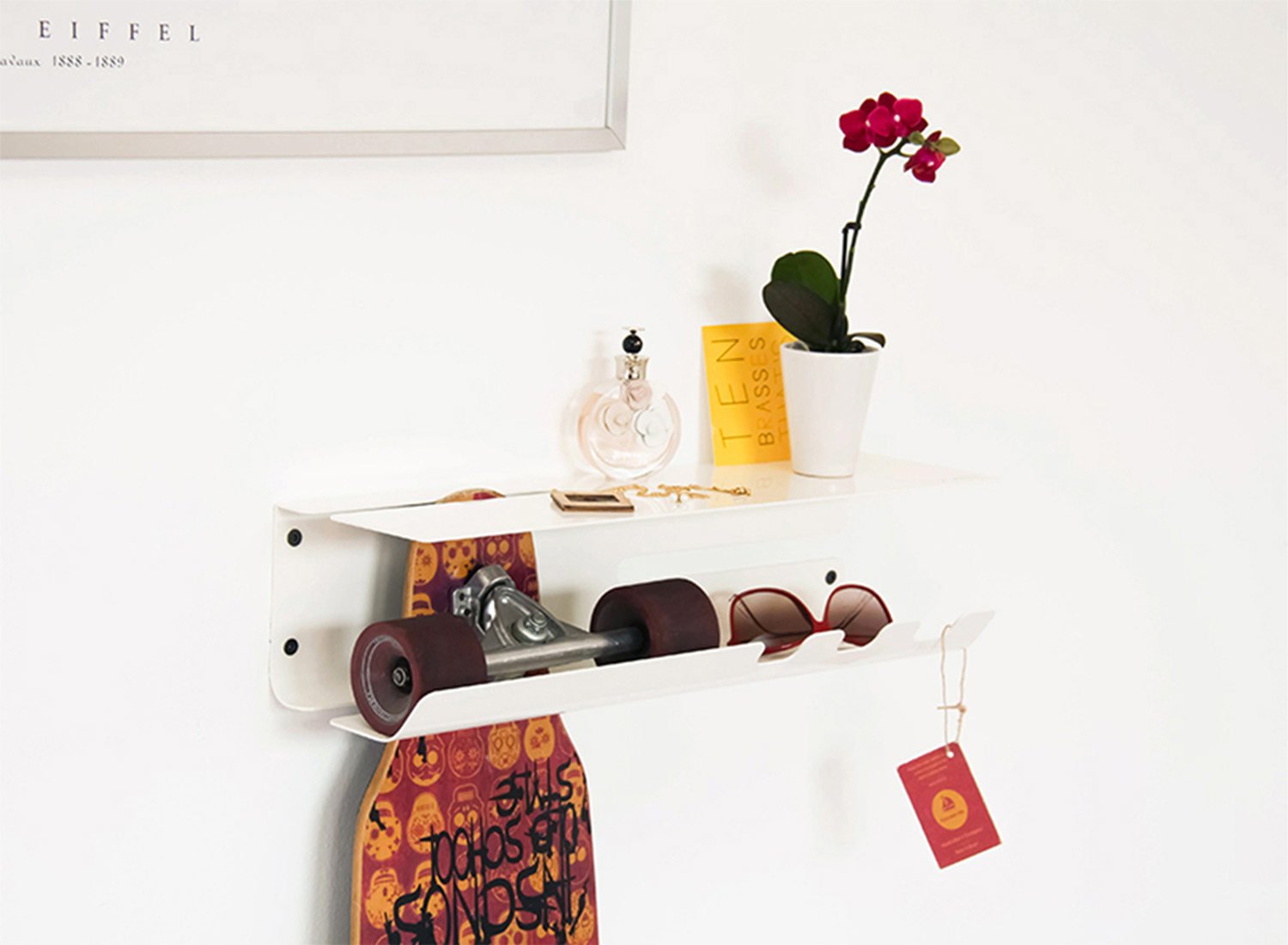 wall-ride-skateboard-longboard-storage-solution-by-zanocchi-starke-4