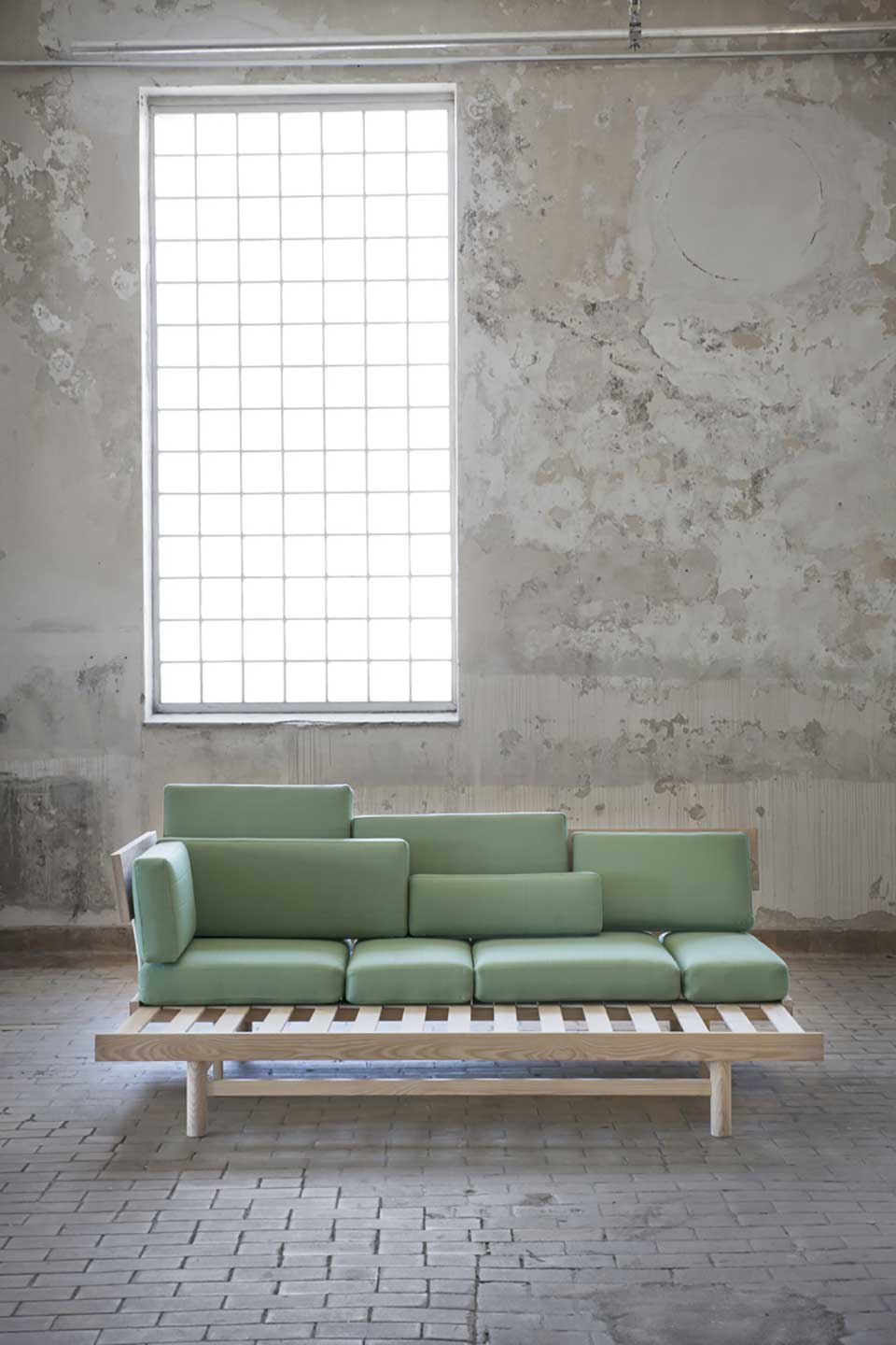 space-efficient-furniture-by-silje-nesdel-10