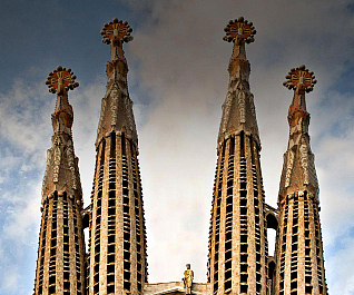 design-destination-barcelona-spain-10