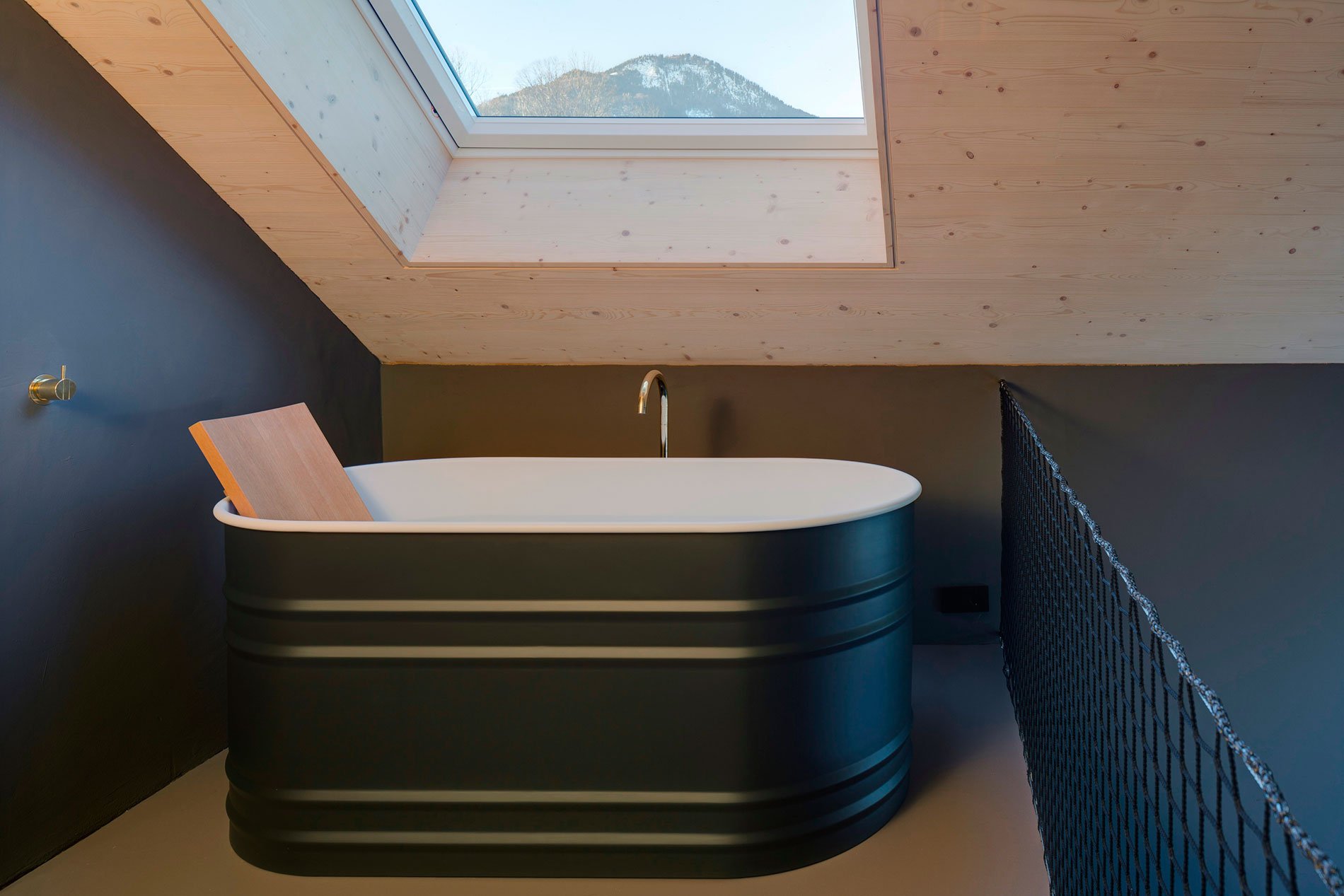 gut_feeling_modern_house_bed_breakfast_bavaria_mountains-7