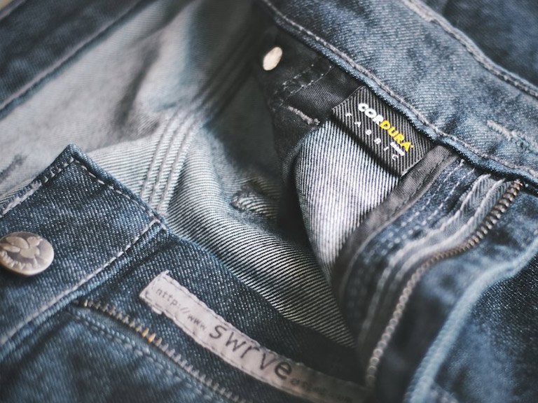 12-things-you-need-for-safe-and-stylish-urban-cycling-9