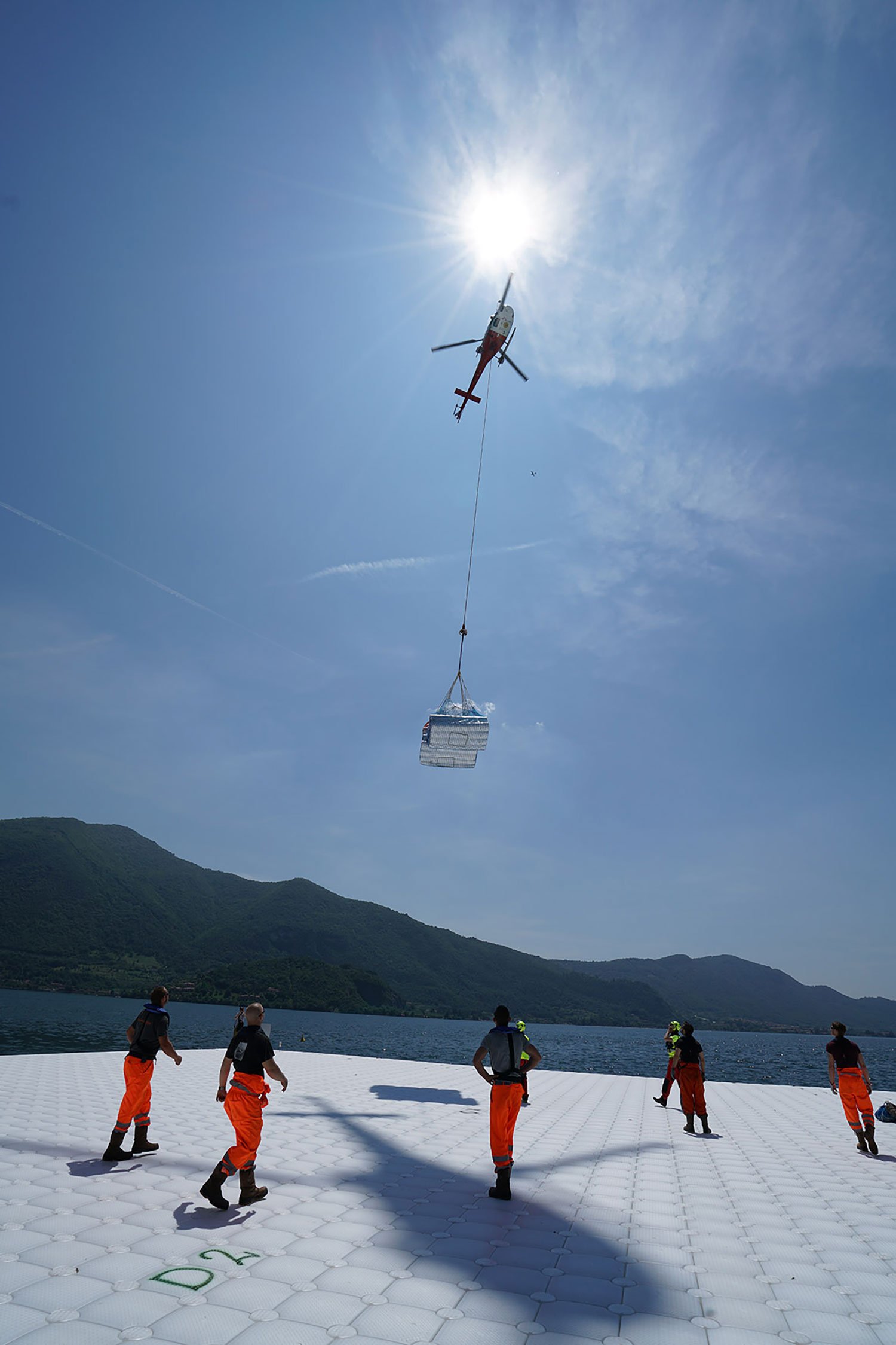 the-floating-piers-christo-gessato-10
