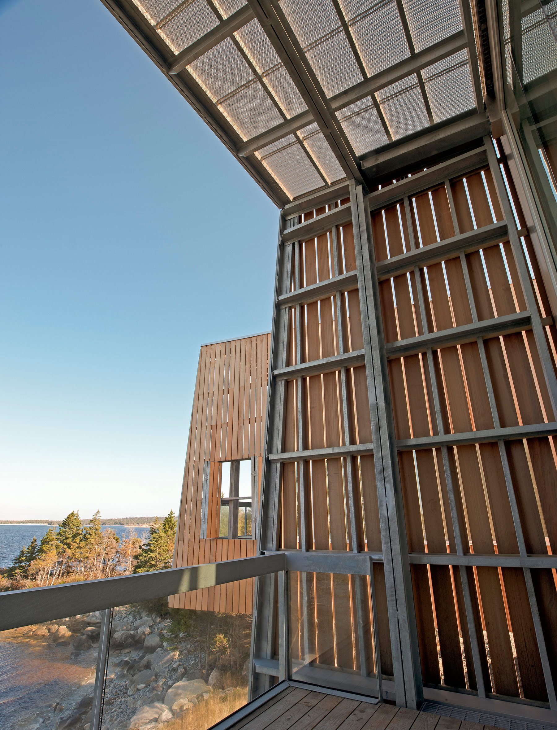 the-two-hulls-house-in-nova-scotia-canada-gessato-19