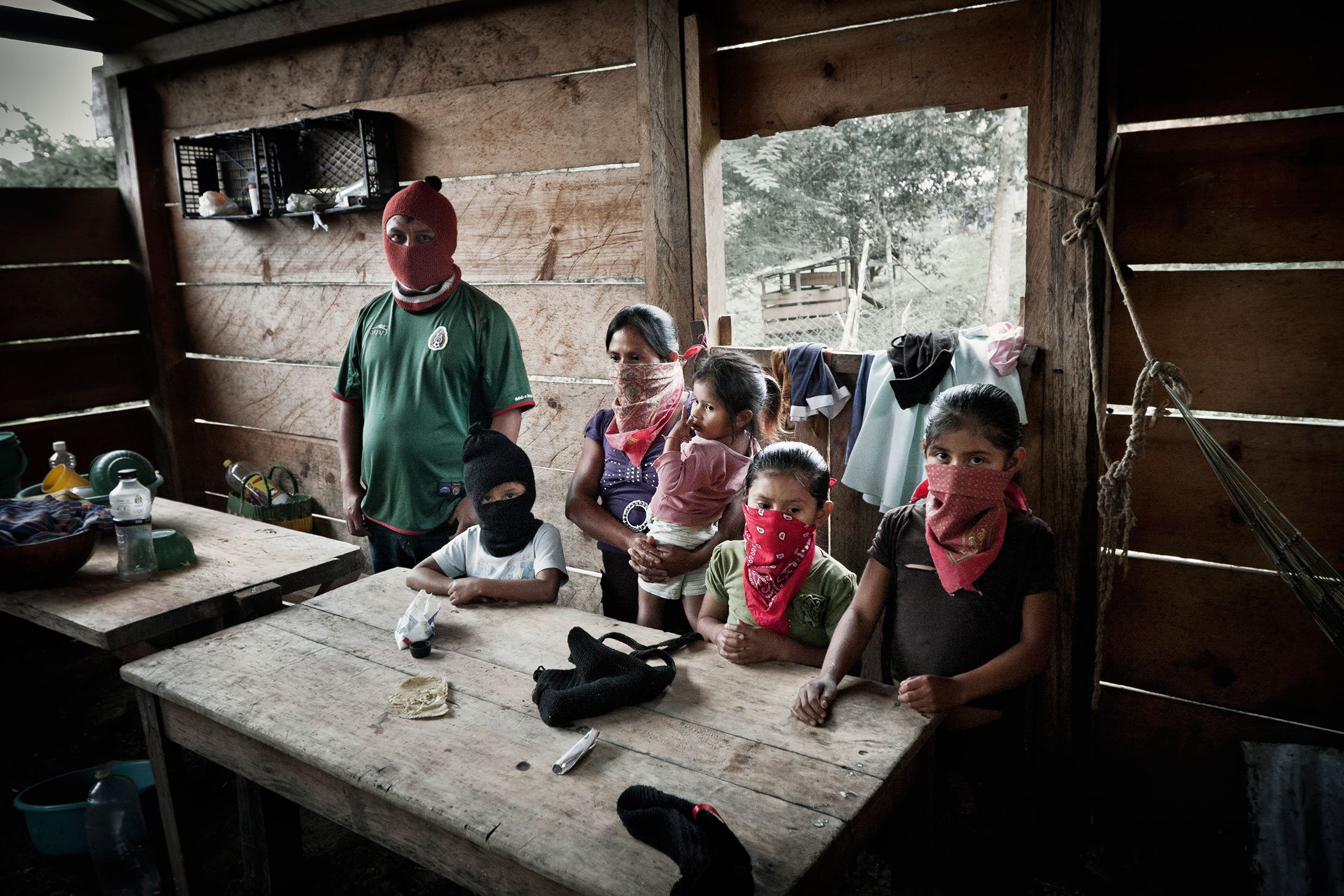 the-zapatista-community-by-annick-donkers-gessato-8
