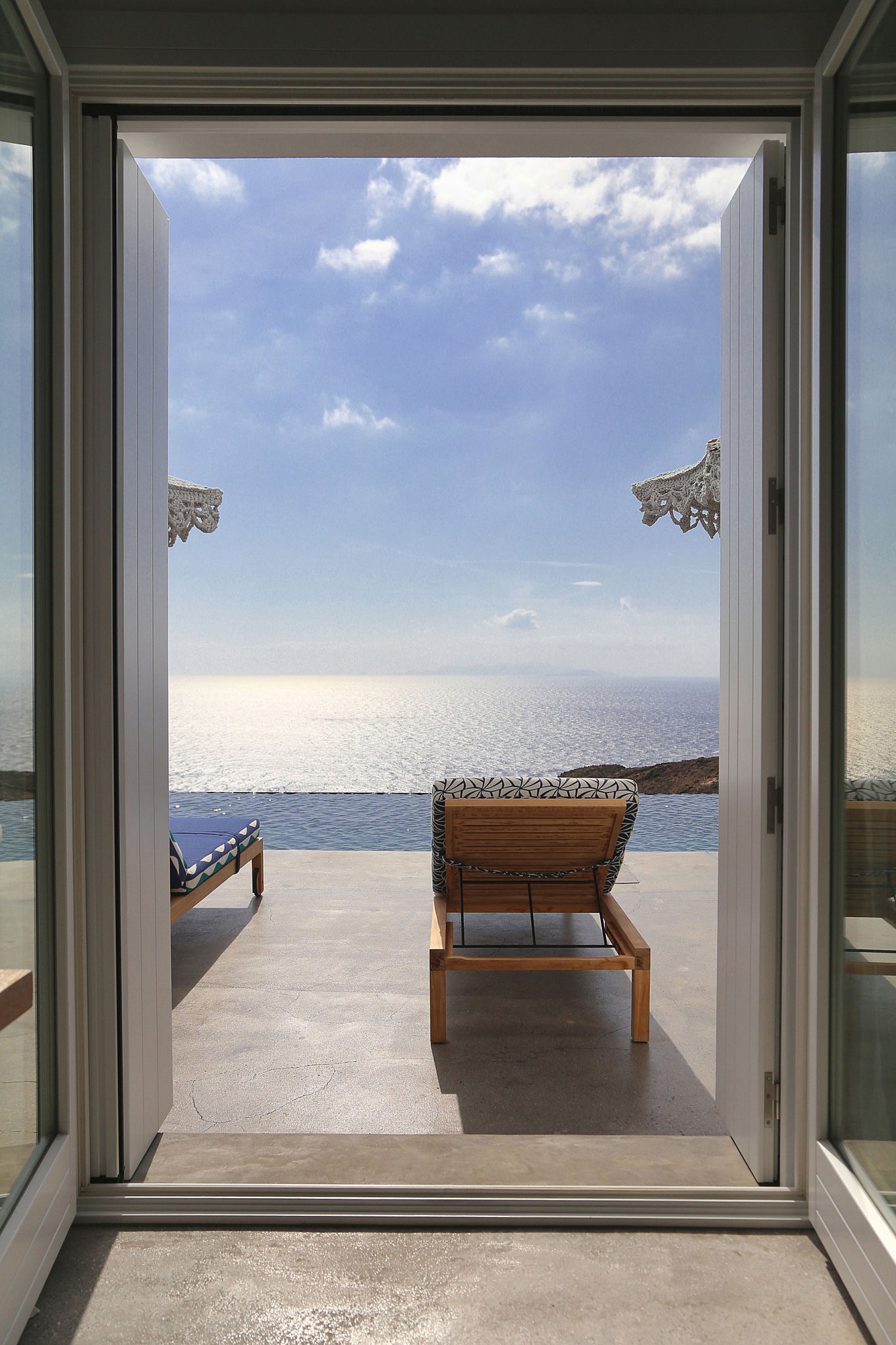 summer-house-in-greece-16