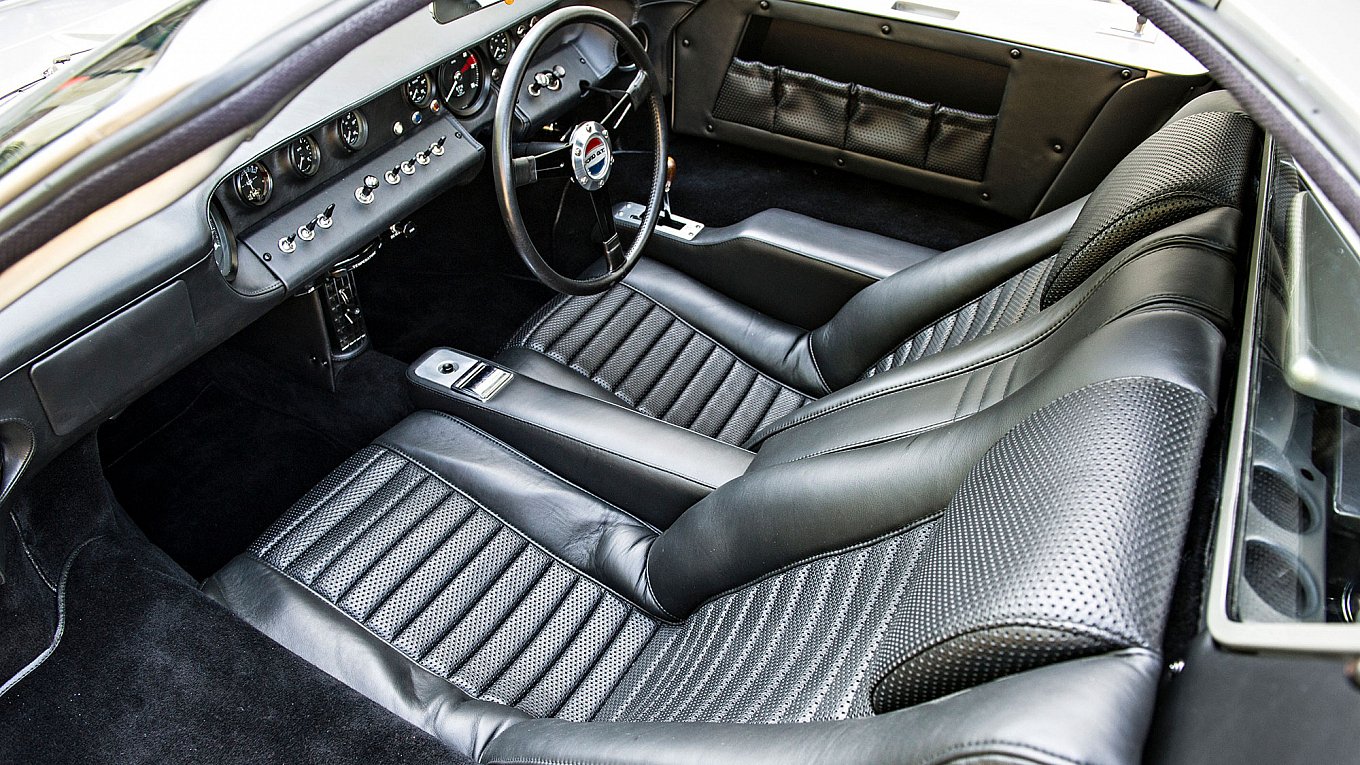 1966-ford-gt40-gessato-5