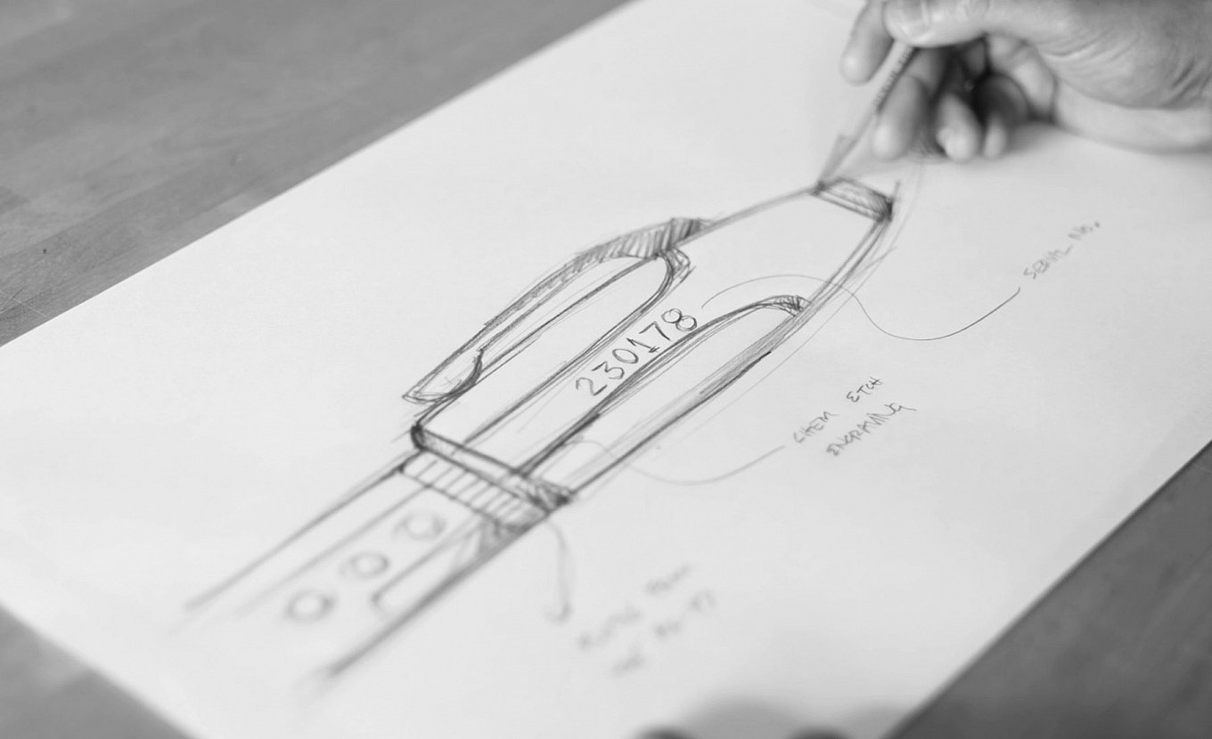 cross-collector-pen-made-with-recycled-ak47-rifle-12