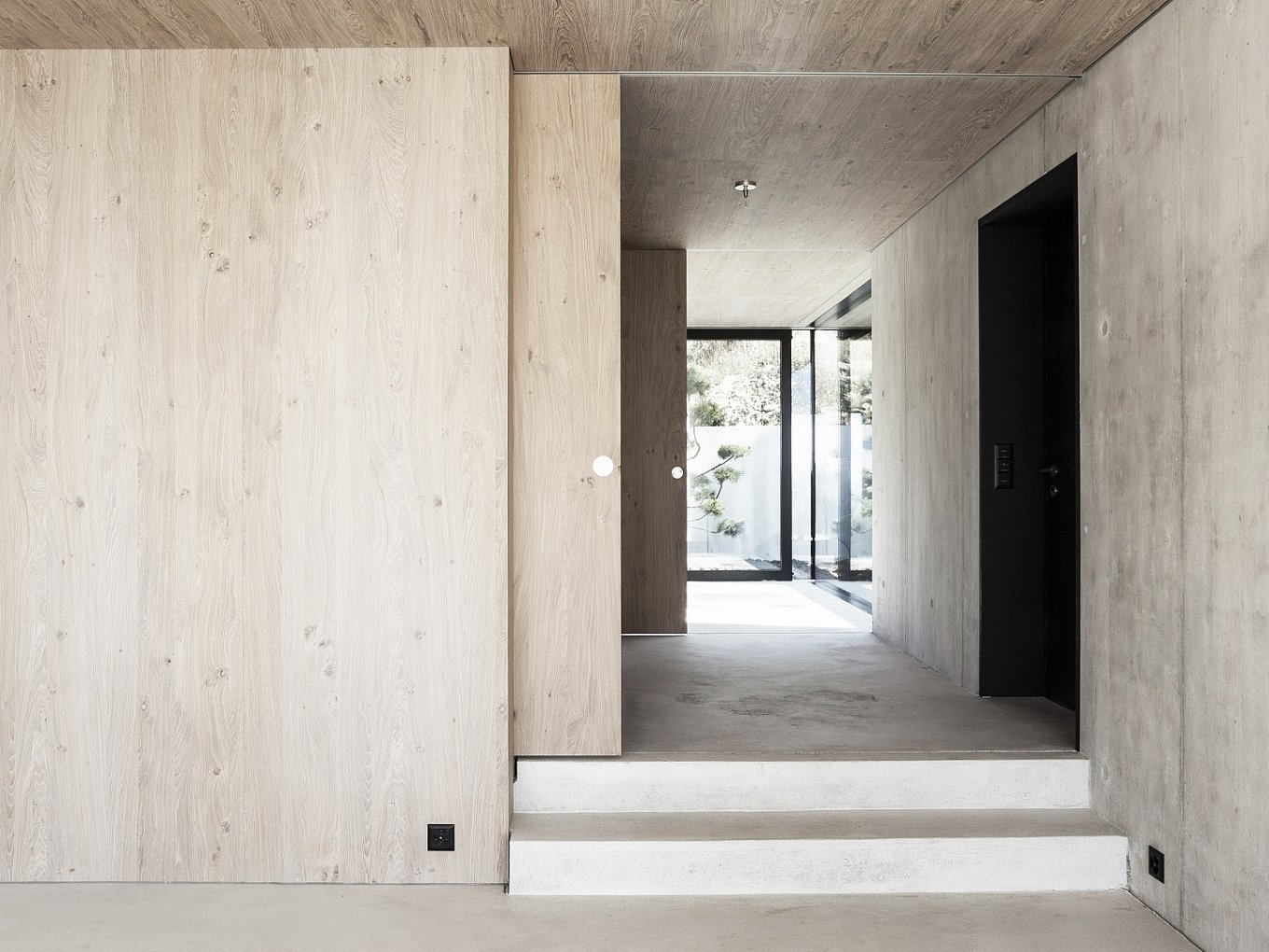 innovative-residential-architecture-in-riehen-switzerland-4