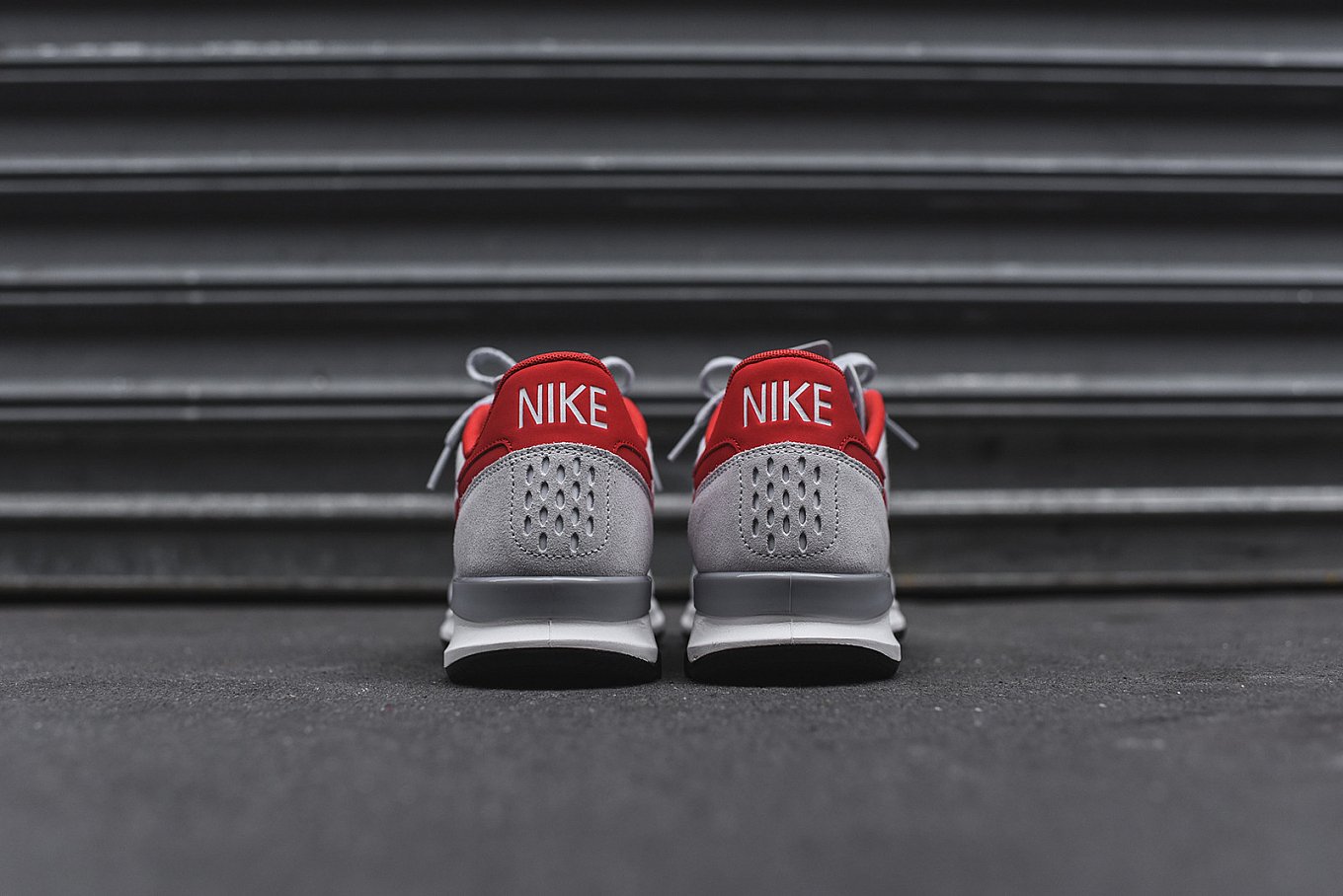 nike-air-berwuda-pure-platinum-gessato-4