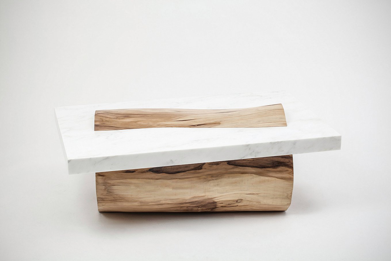 sculptural-coffee-table-by-marc-englander-gessato-1