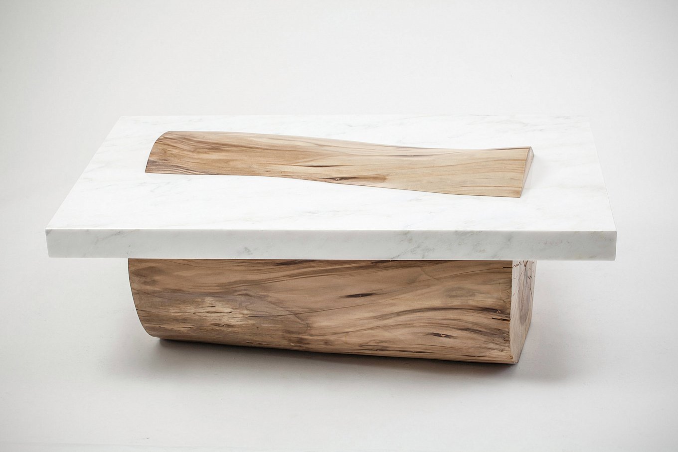 sculptural-coffee-table-by-marc-englander-gessato-2