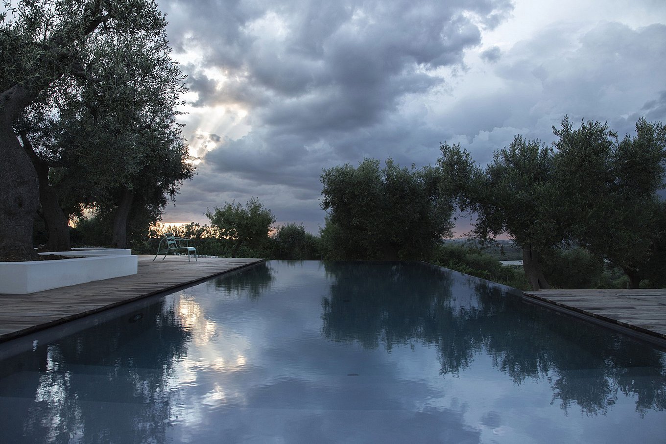 the-jmg-house-luca-zanaroli-architects-gessato-12