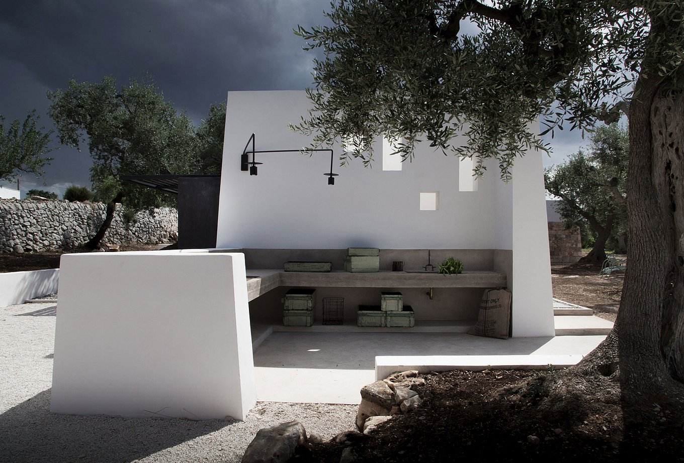 the-jmg-house-luca-zanaroli-architects-gessato-15