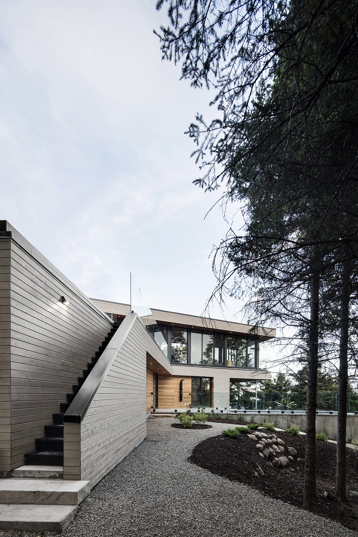 altair-house-bourgeois-lechasseur-architects-25