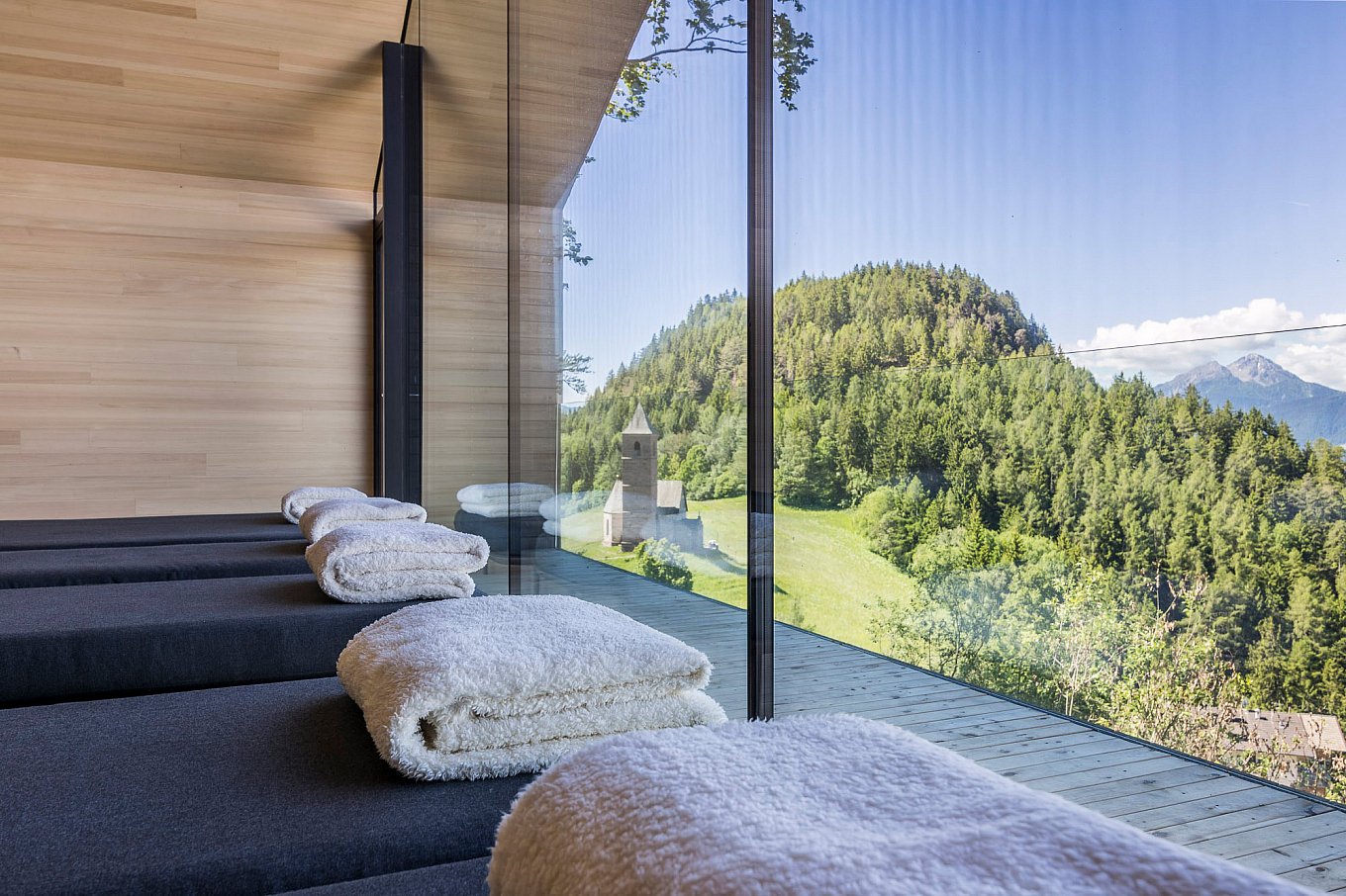 miramonti-boutique-hotel-italy-gessato-3