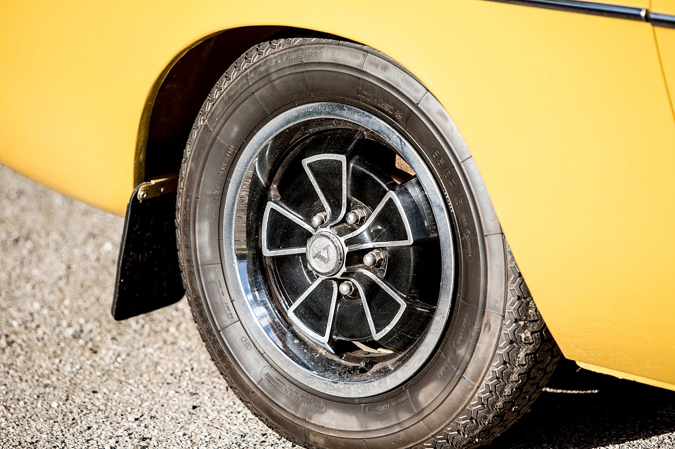 1972-volvo-p1800e-gessato-18