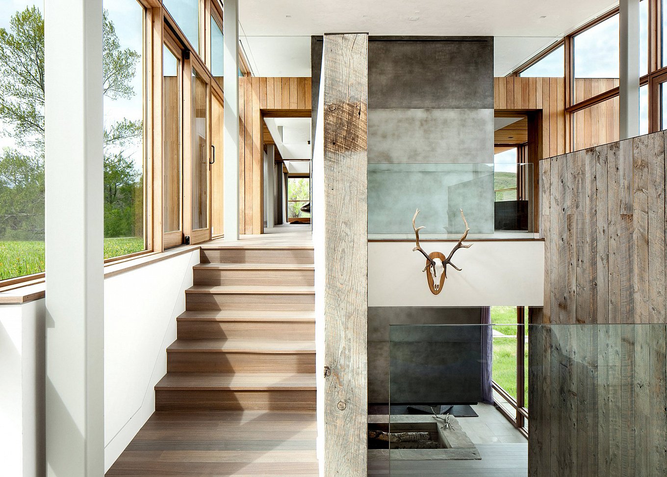 big-timber-riverside-residence-12