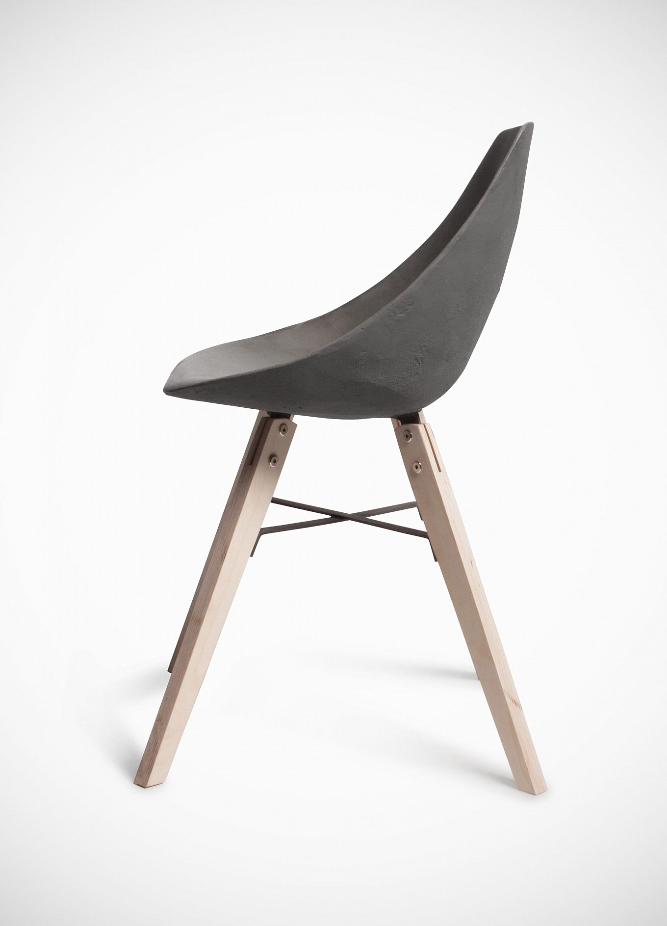 hauteville-conctete-chair-wood-legs-gessato-4