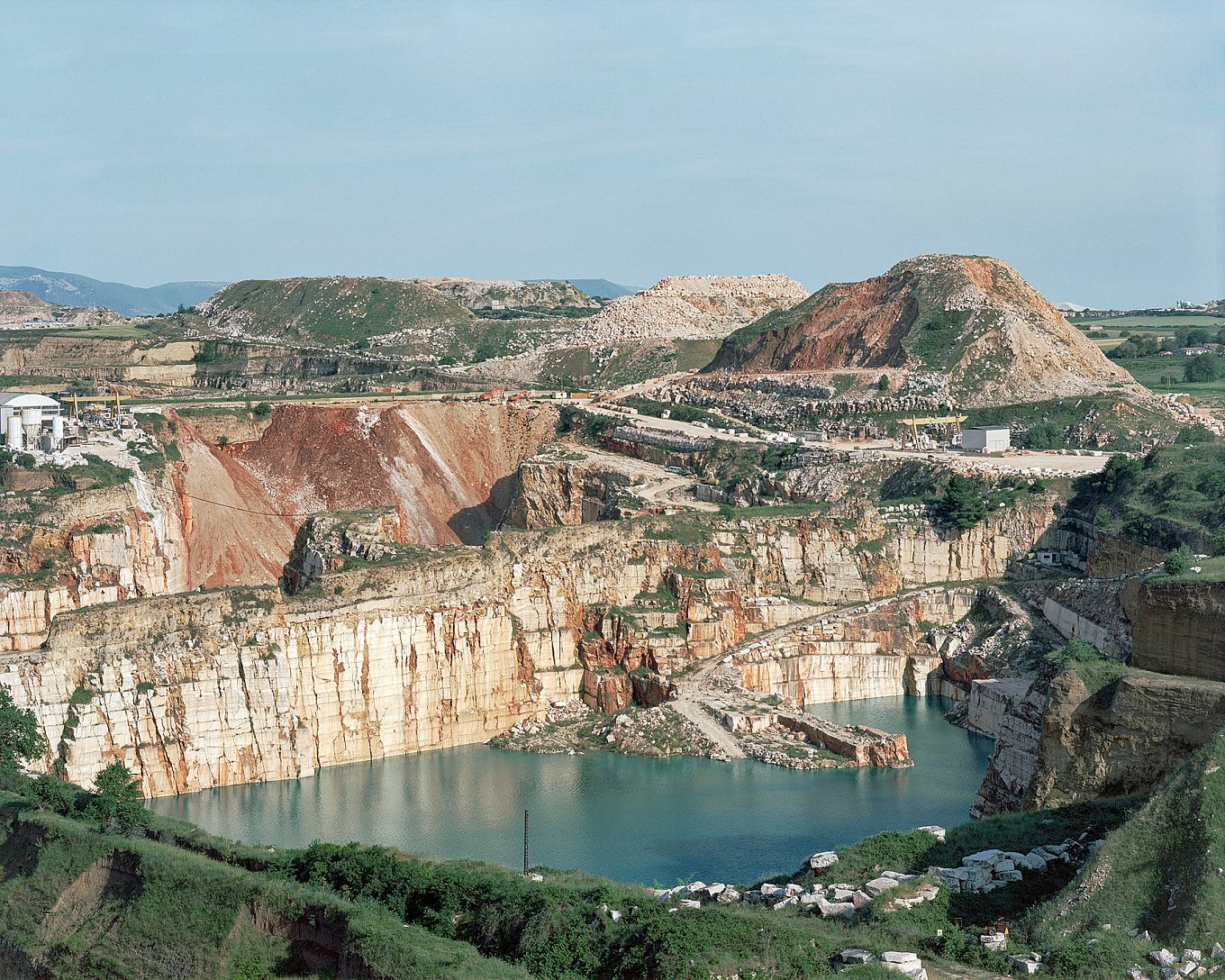 marble-district-by-francesco-luciani-gessato-1