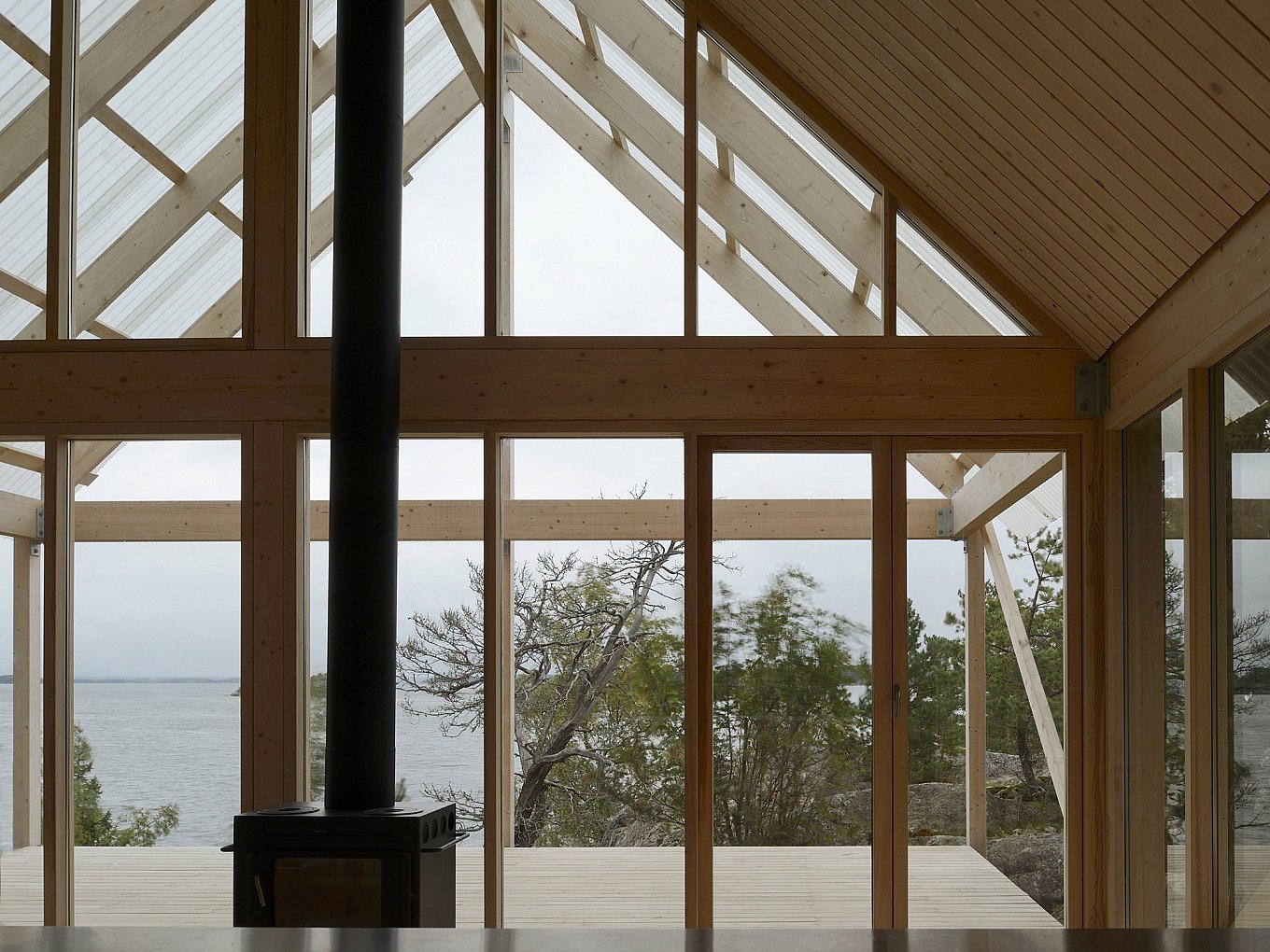 scandinavian-lake-cabin-arrhov-frick-gessato-10