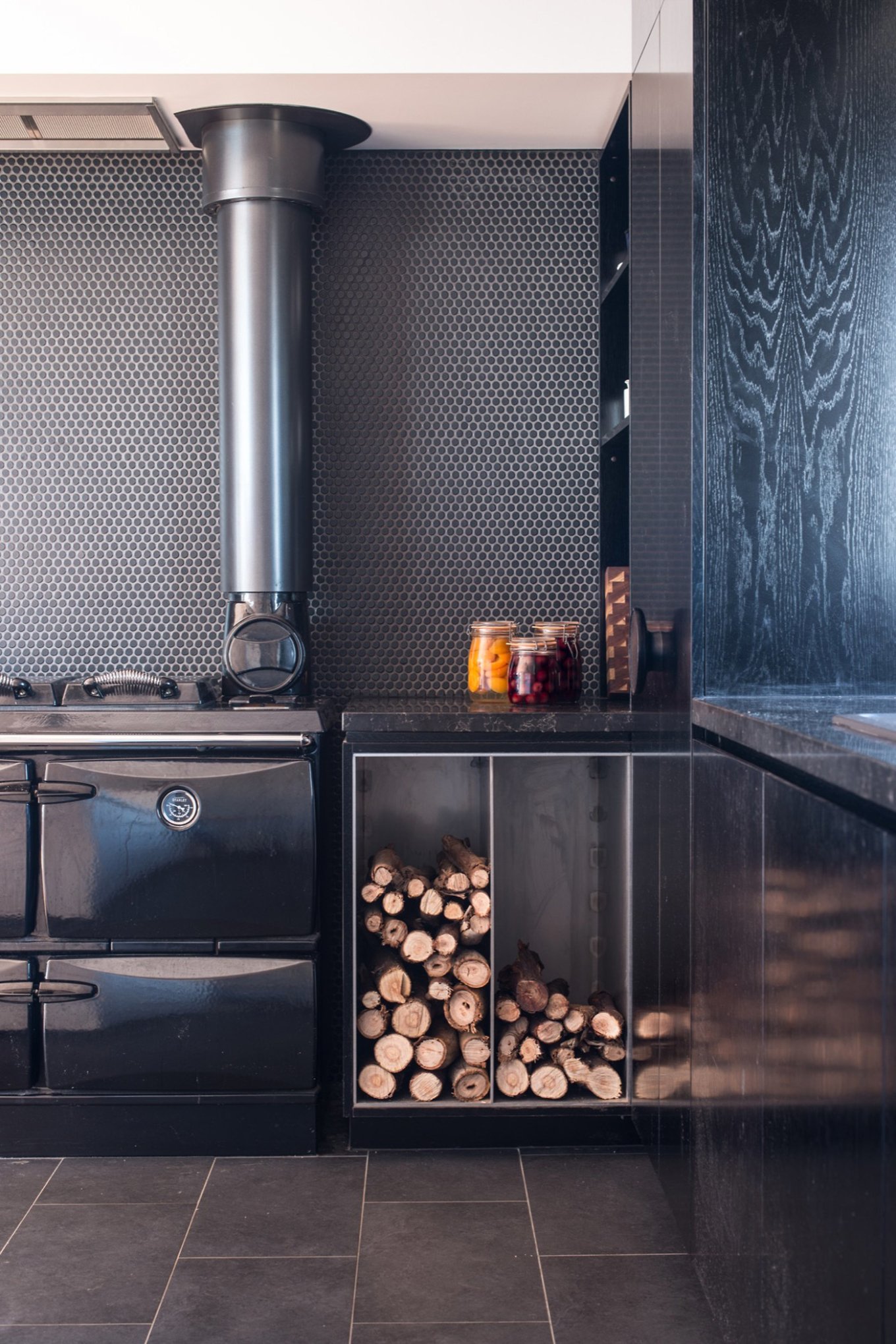 self-sustained-house-on-a-secluded-australian-island-9