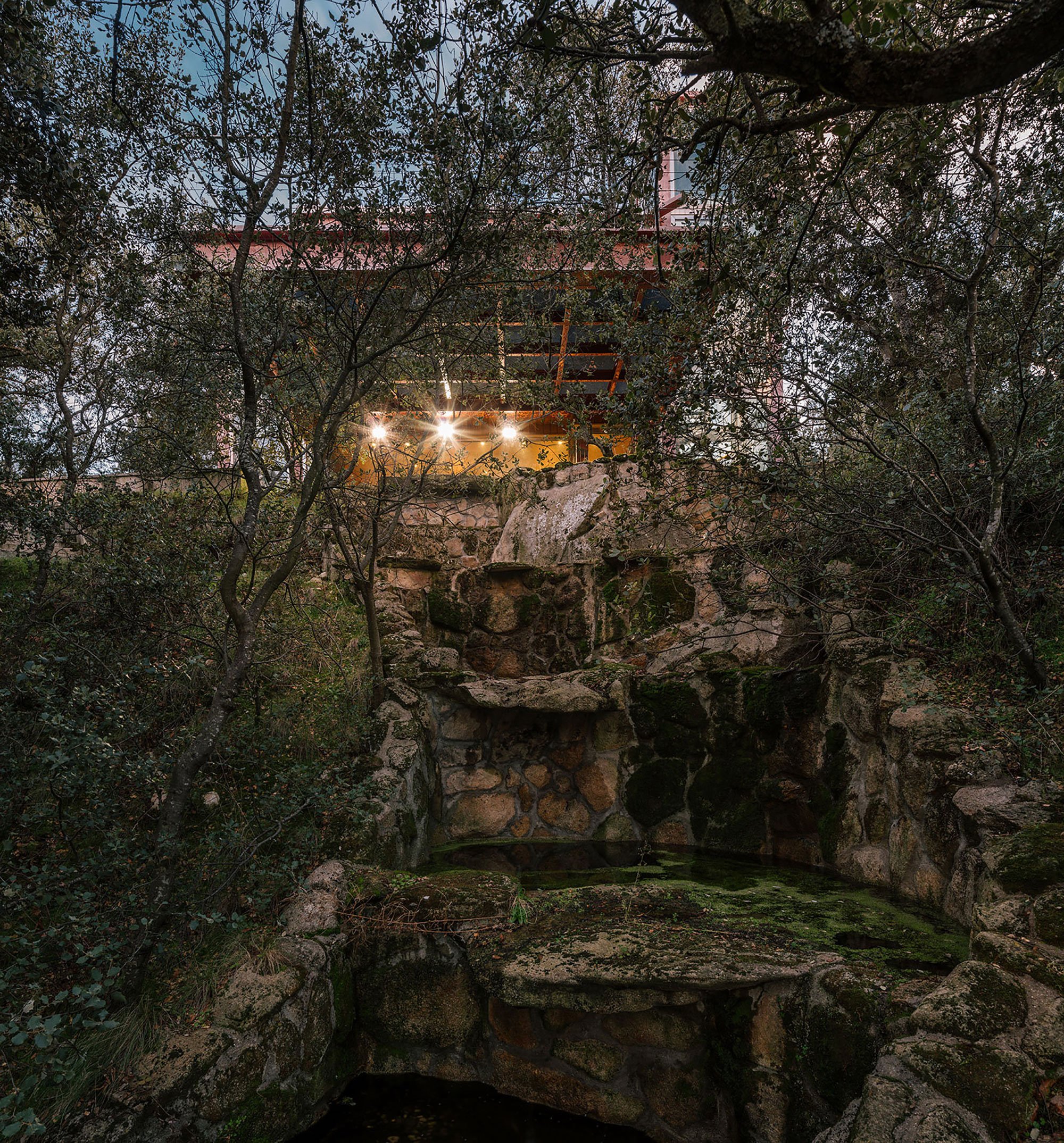 Meditation architecture, the Hidden Pavillion
