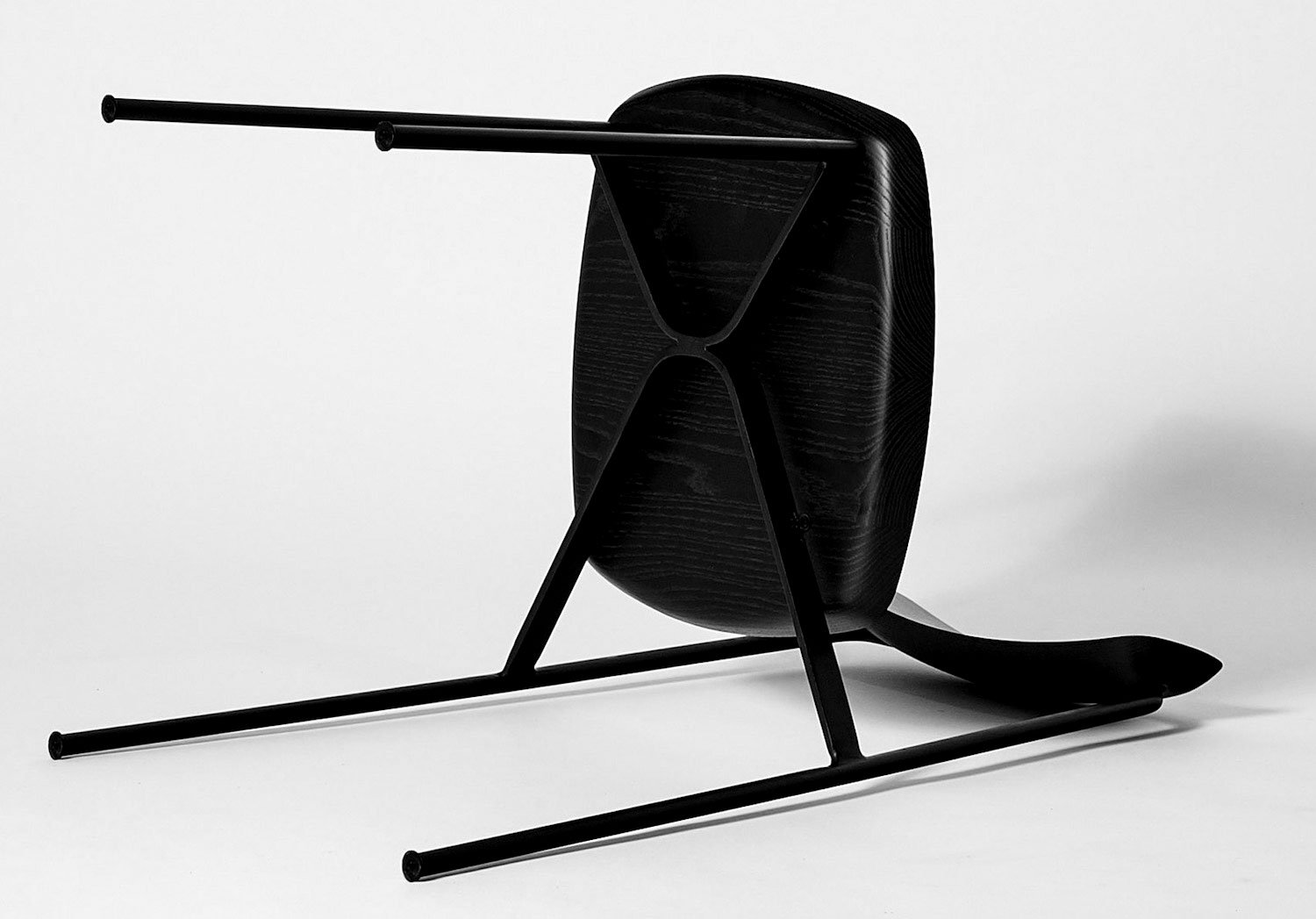 Minimal Chair Design SIA