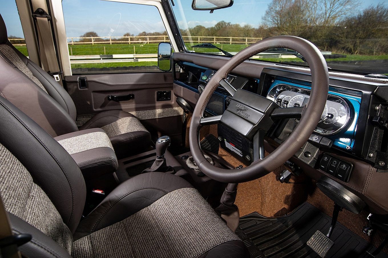 The Arkonik Custom RHD Land Rover Defender 