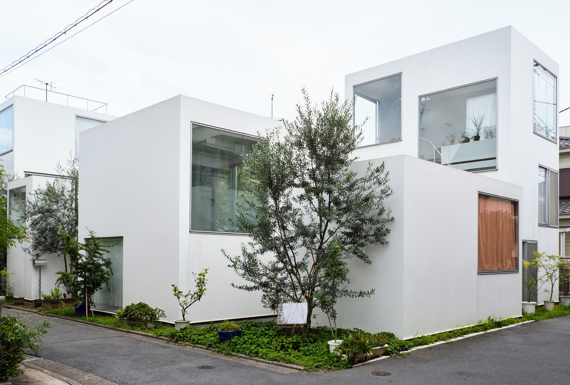A Minimalist Architecture Lover’s Dream: Japanese Modern House Designs