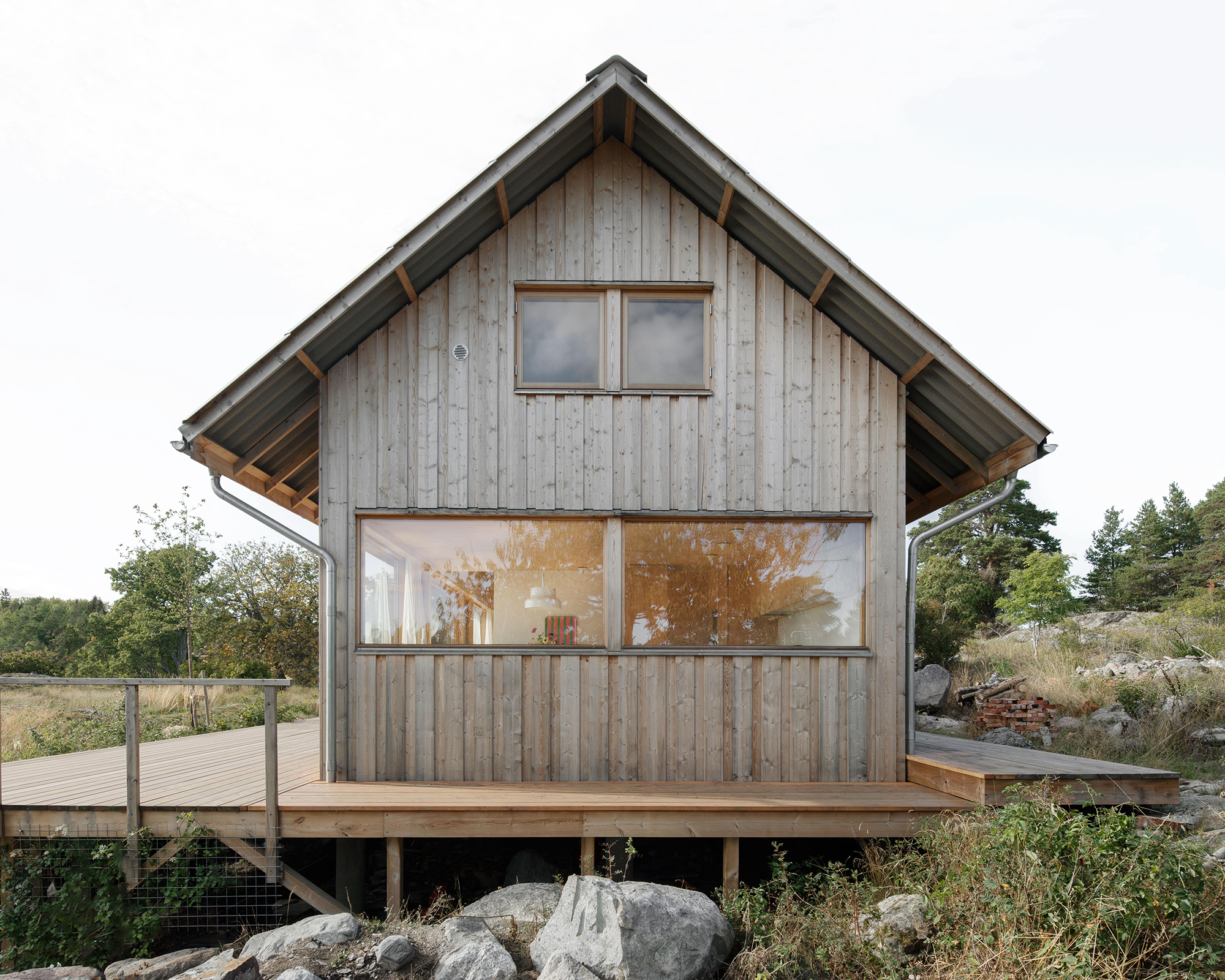 Scandinavian Houses Nestled in Spectacular Landscapes - Gessato