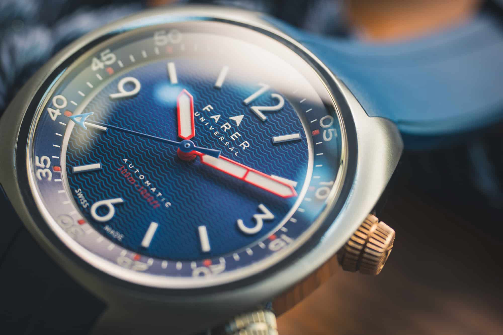 Farer's Endeavour Titanium Aqua Compressor automatic watch, close up