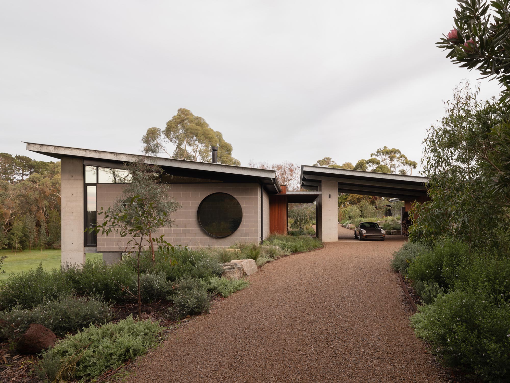 Cinderblock Houses: Showcasing Innovative and Efficient Design - Gessato