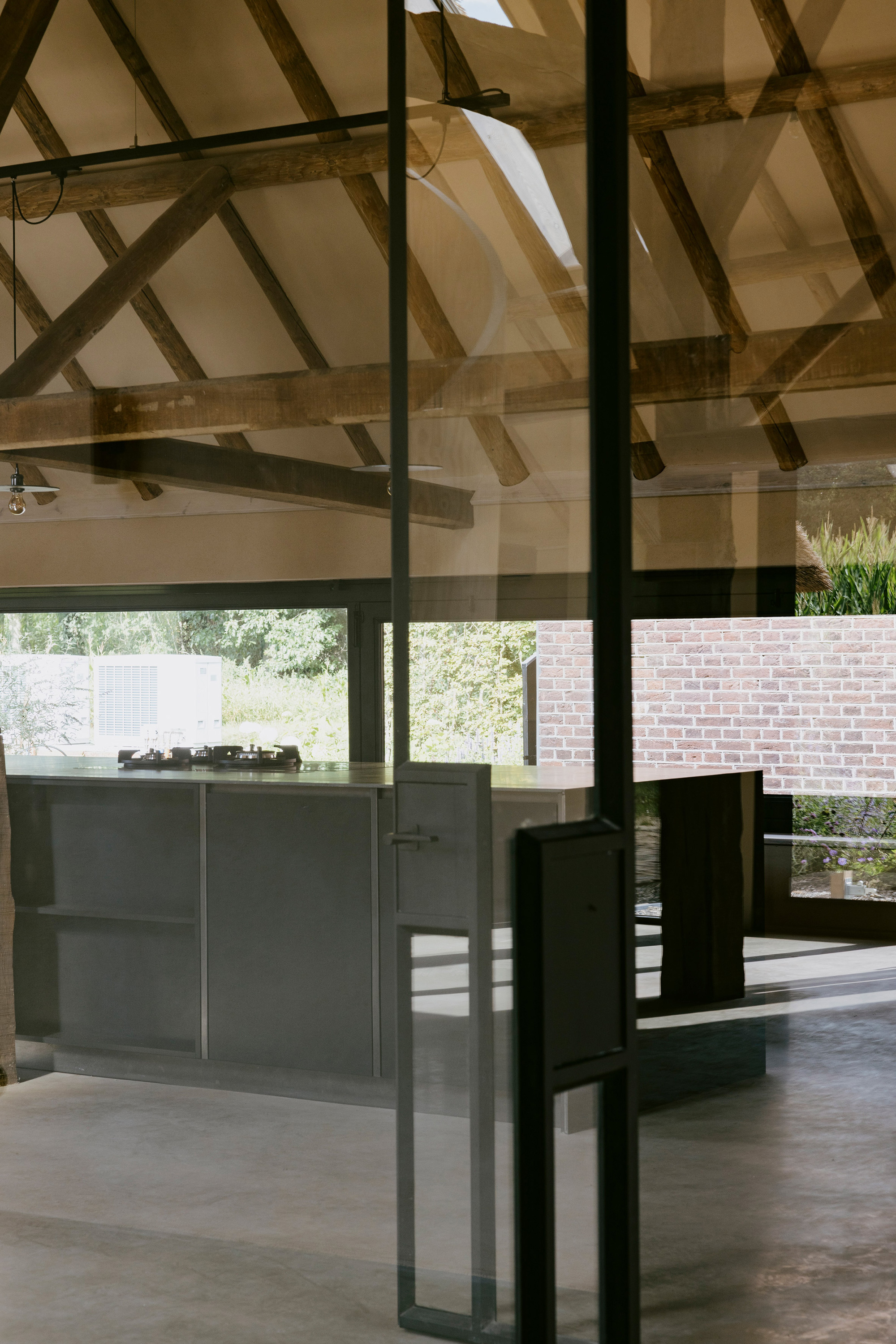 Black minimalist kitchen