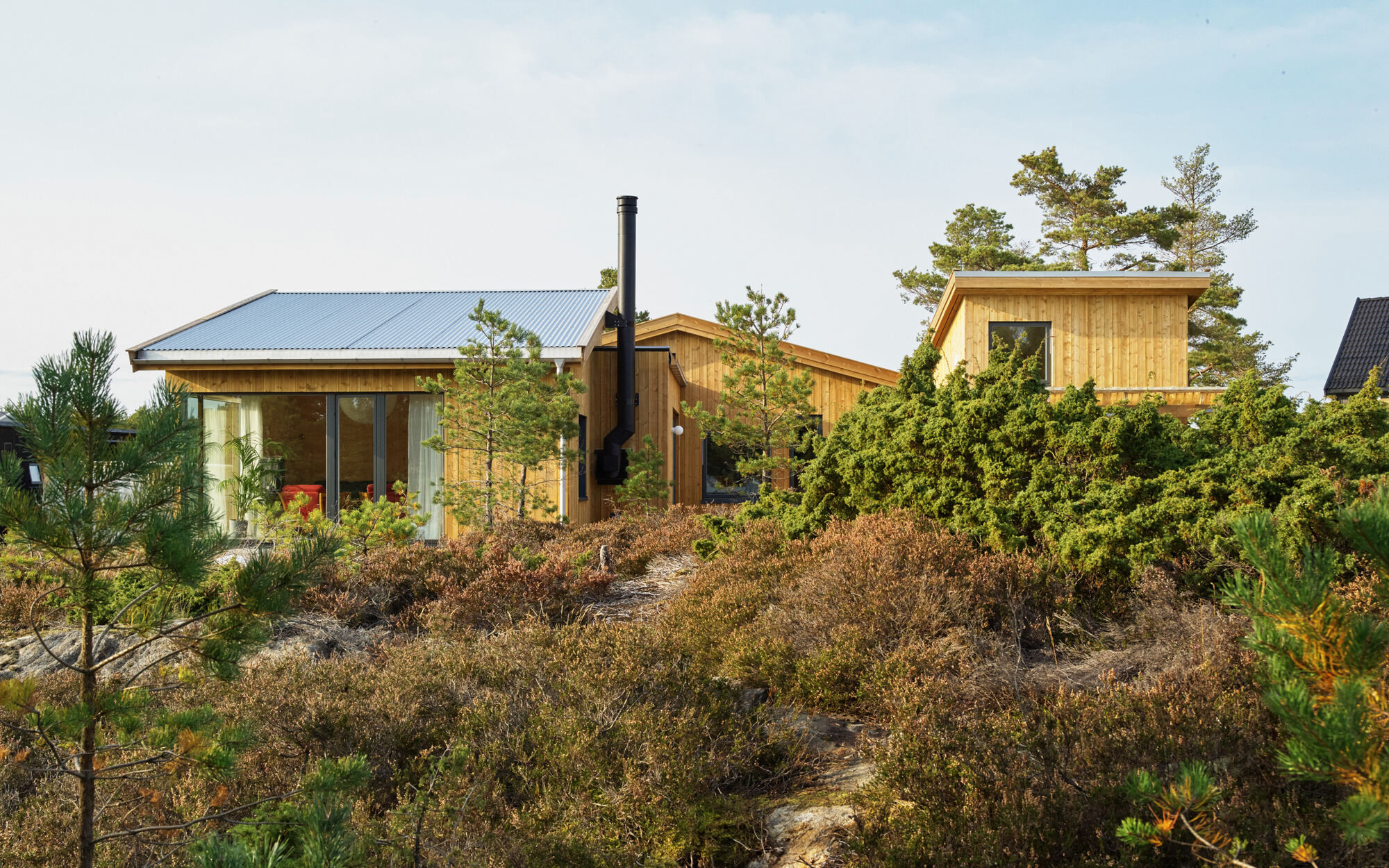 Connected houses, House 1