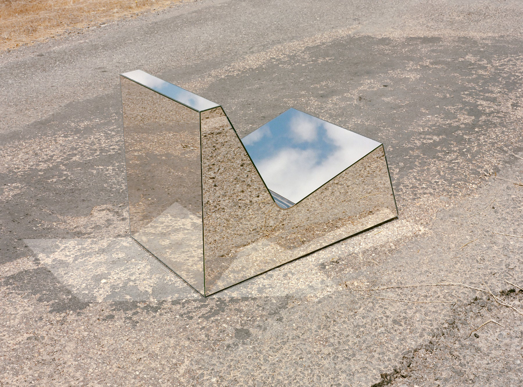 Mirror lounge chair